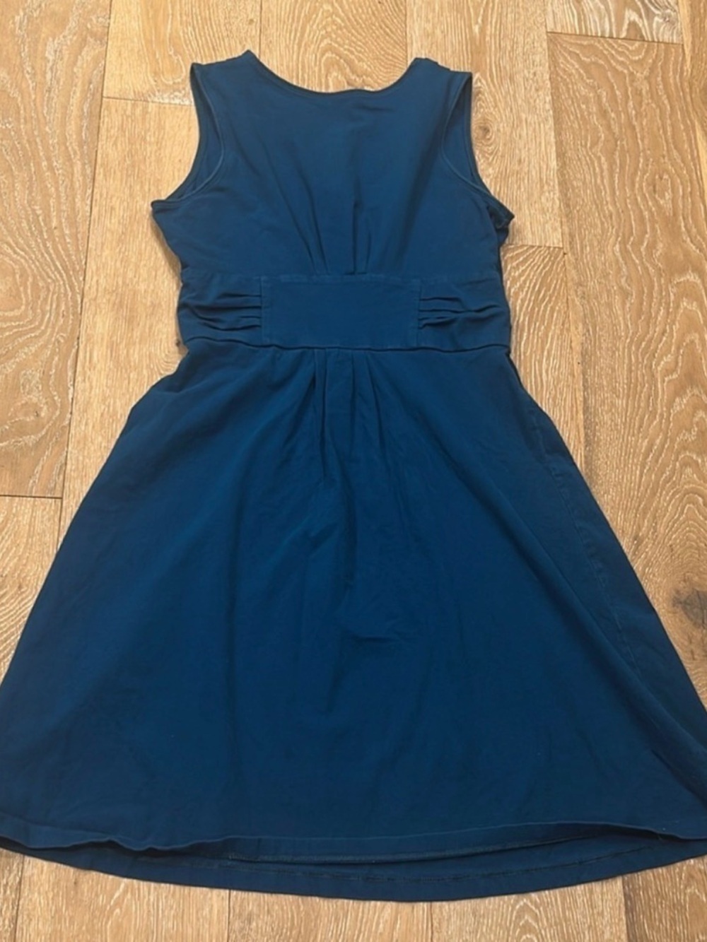 Sleeveless V-Neck Blue Women’s Patagonia Dress - Picture 5 of 6